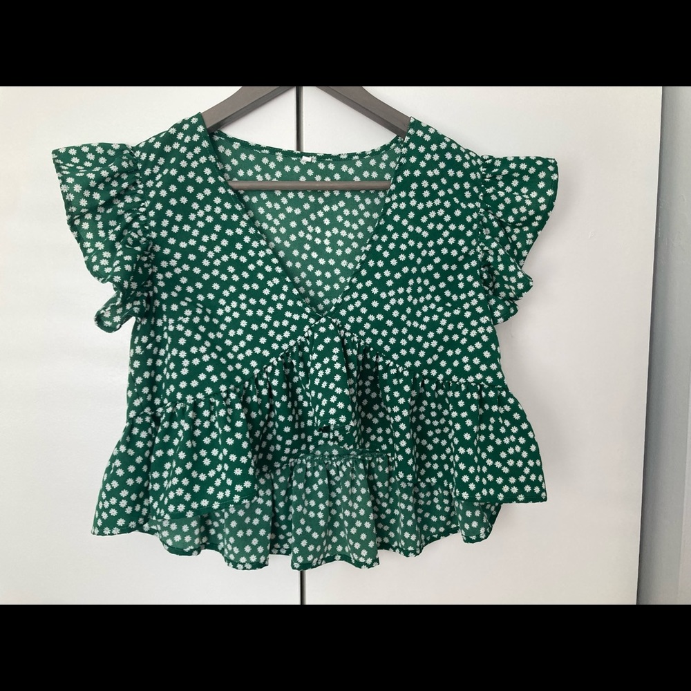 Green Floral Ruched/ Ruffled Crop Top